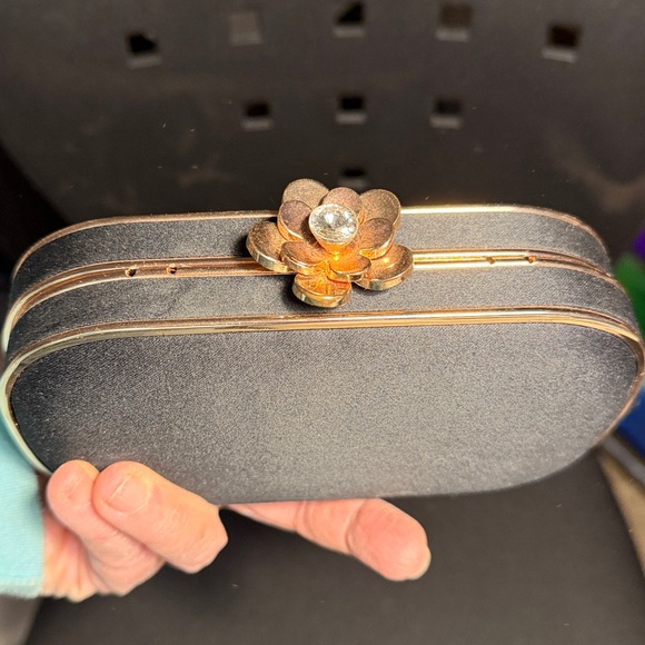 2/$20 Lulu Townsend evening bag - Picture 7 of 7